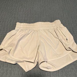LuluLemon Lined Atheltic Short Cream\Medium